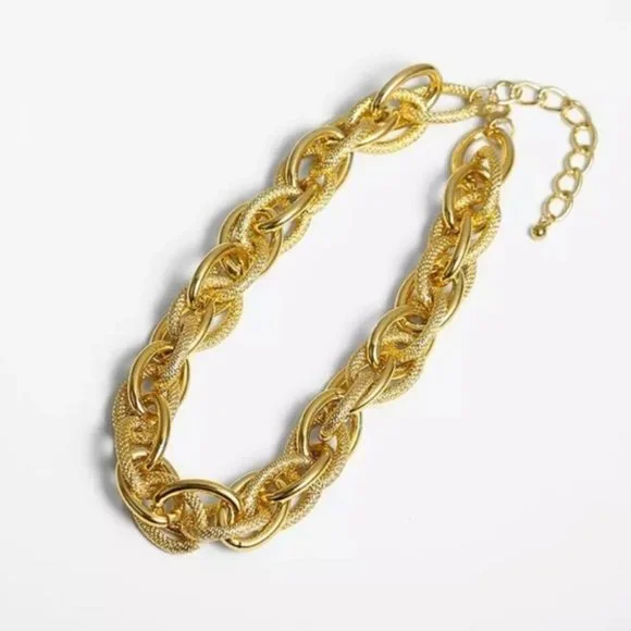 18K Gold Chunky Choker Chain Necklace and Bracelet Set - Picture 6 of 7